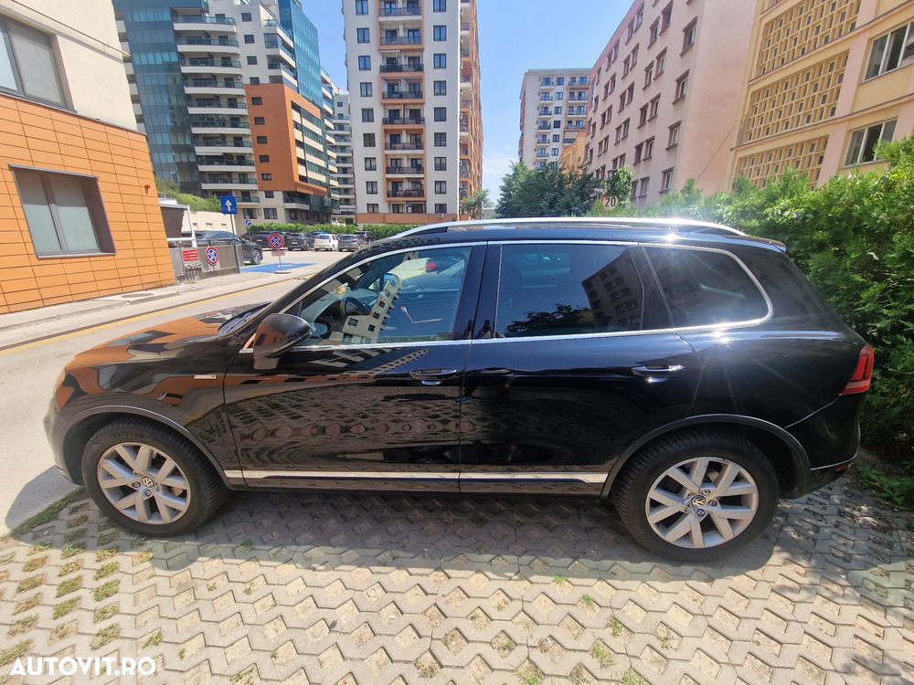 Volkswagen Touareg - 11