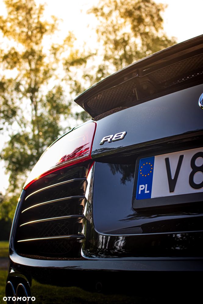 Audi R8 Coupé - 7