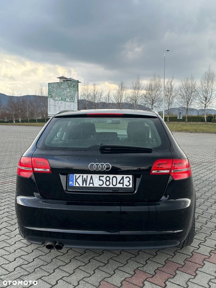 Audi A3 Sportback 2.0 TDI DPF Quattro Attraction - 5