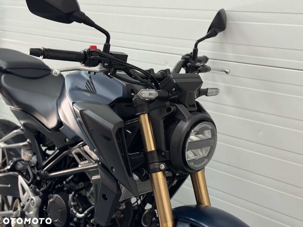 Honda CB - 9