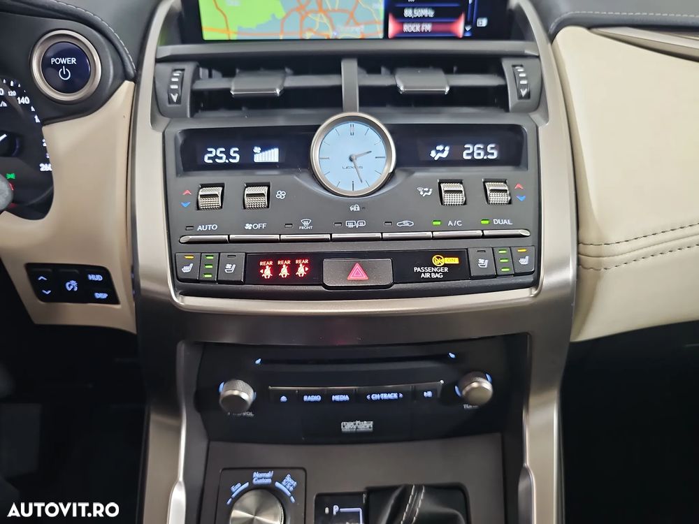 Lexus Seria NX 300h - 19