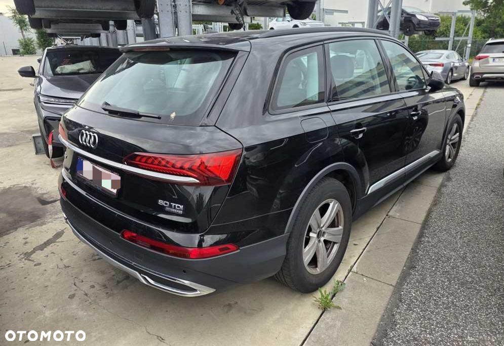 Audi Q7 - 3