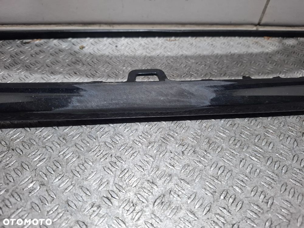 Ramka grilla atrapy Skoda Octavia IV 2021 rok nr 5E3853761A - 2