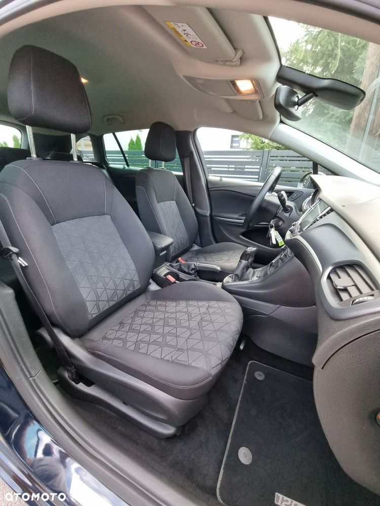 Opel Astra - 12