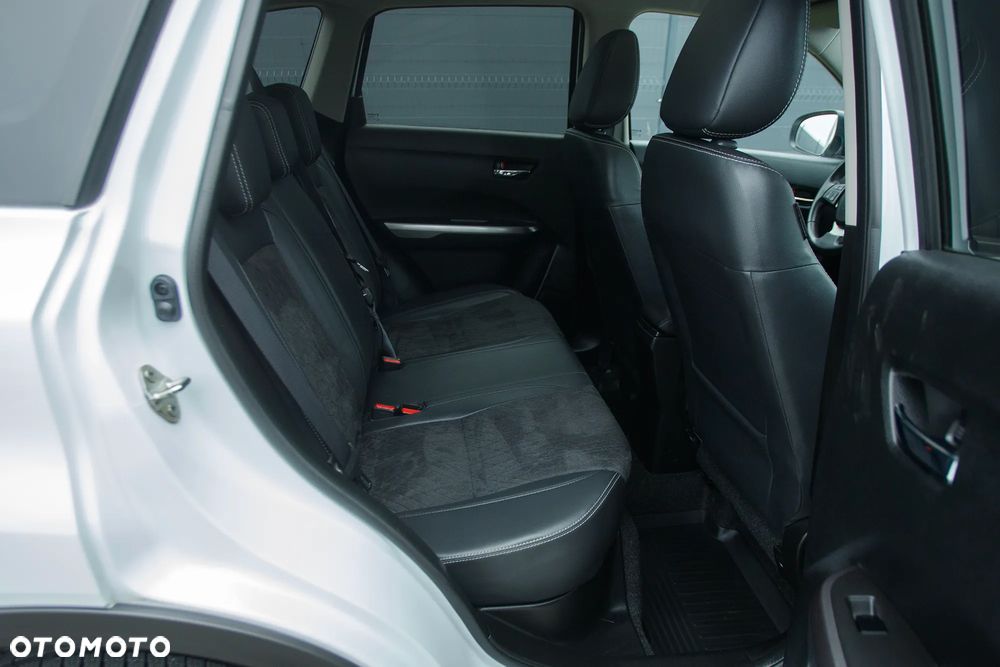 Suzuki Vitara - 21