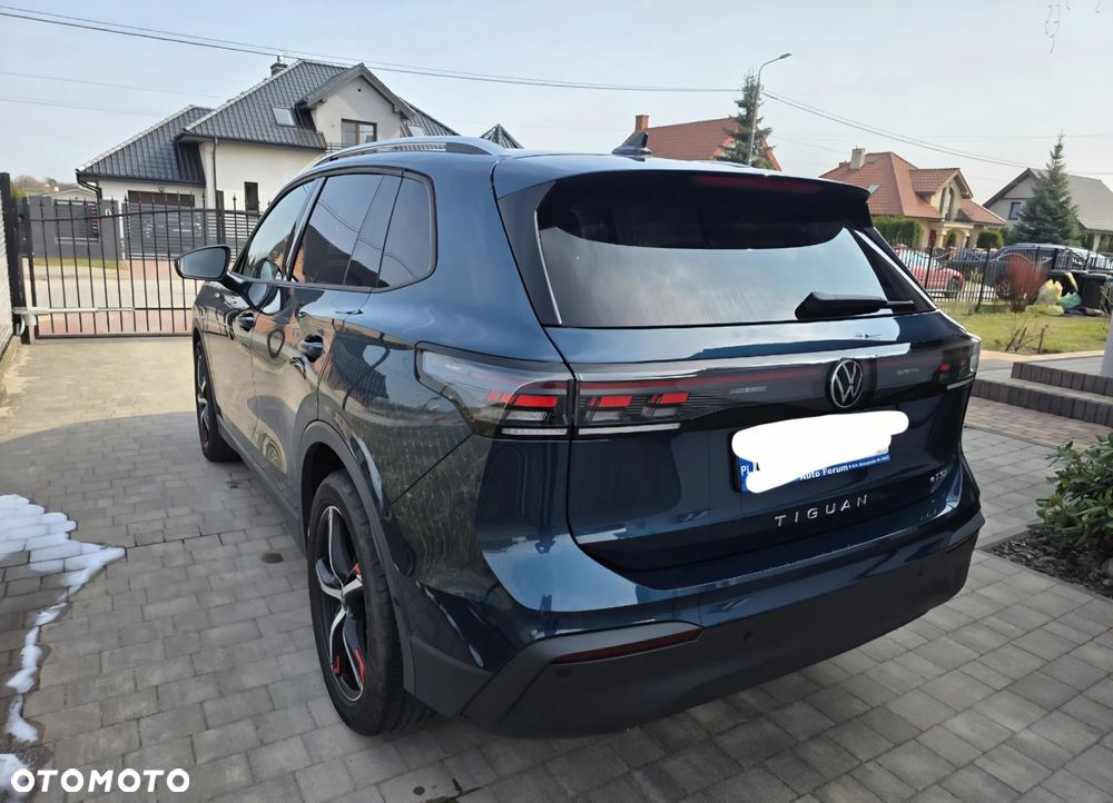 Volkswagen Tiguan - 8
