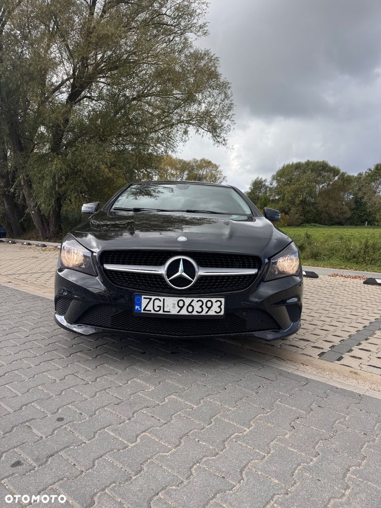 Mercedes-Benz CLA 220 CDI - 4