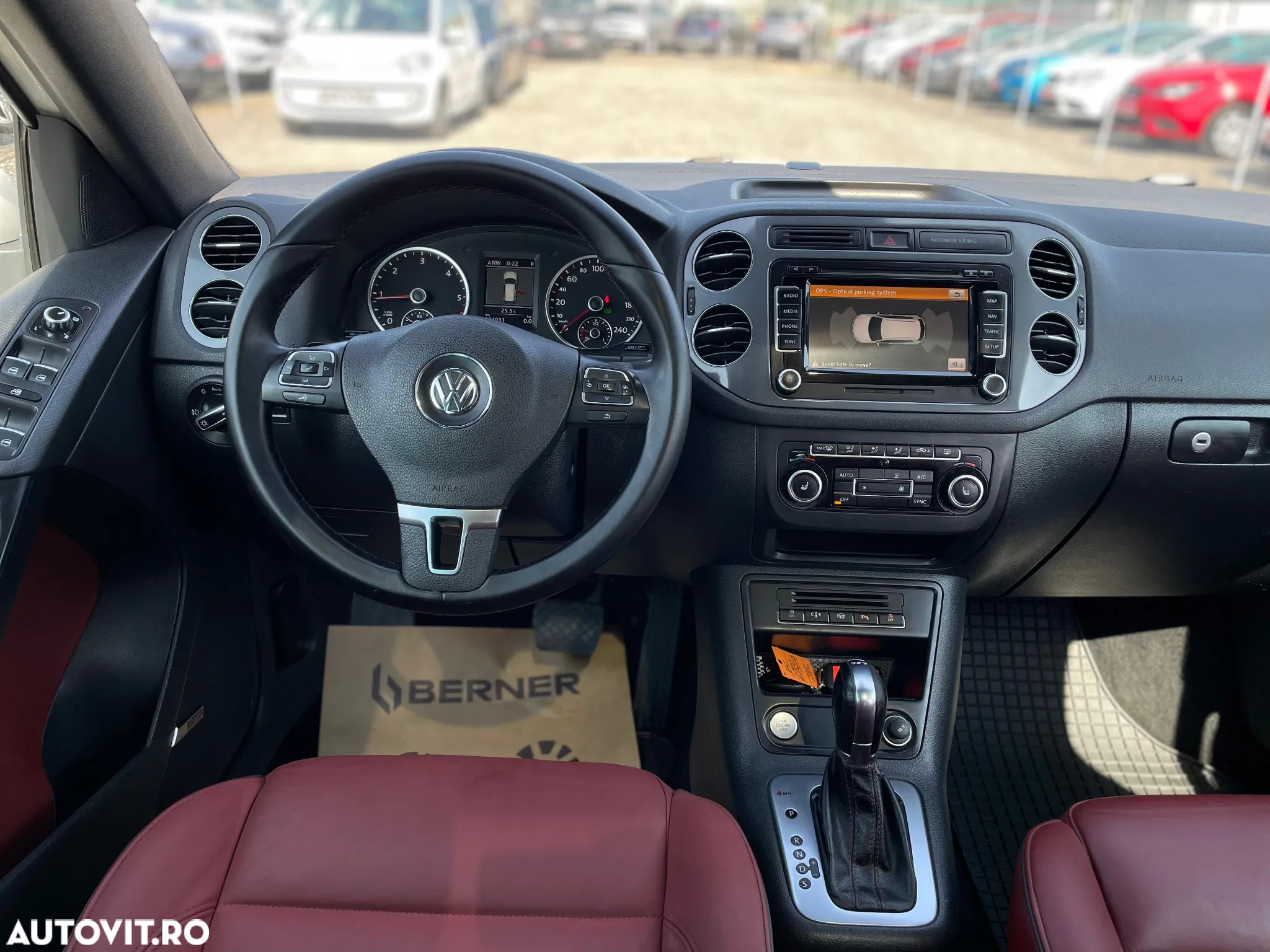 Volkswagen Tiguan 2.0 TDI 4Motion DSG BMT Sport & Style - 31