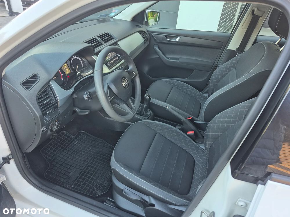 Skoda Fabia 1.0 Ambition - 5
