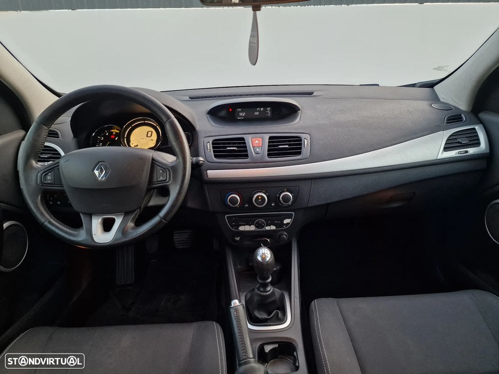 Renault Mégane Sport Tourer 1.5 dCi Dynamique - 14