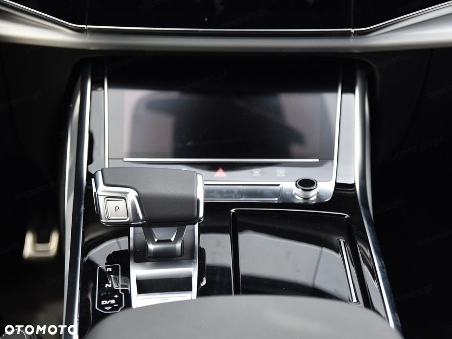 Audi Q8 50 TDI mHEV Quattro Tiptronic - 11