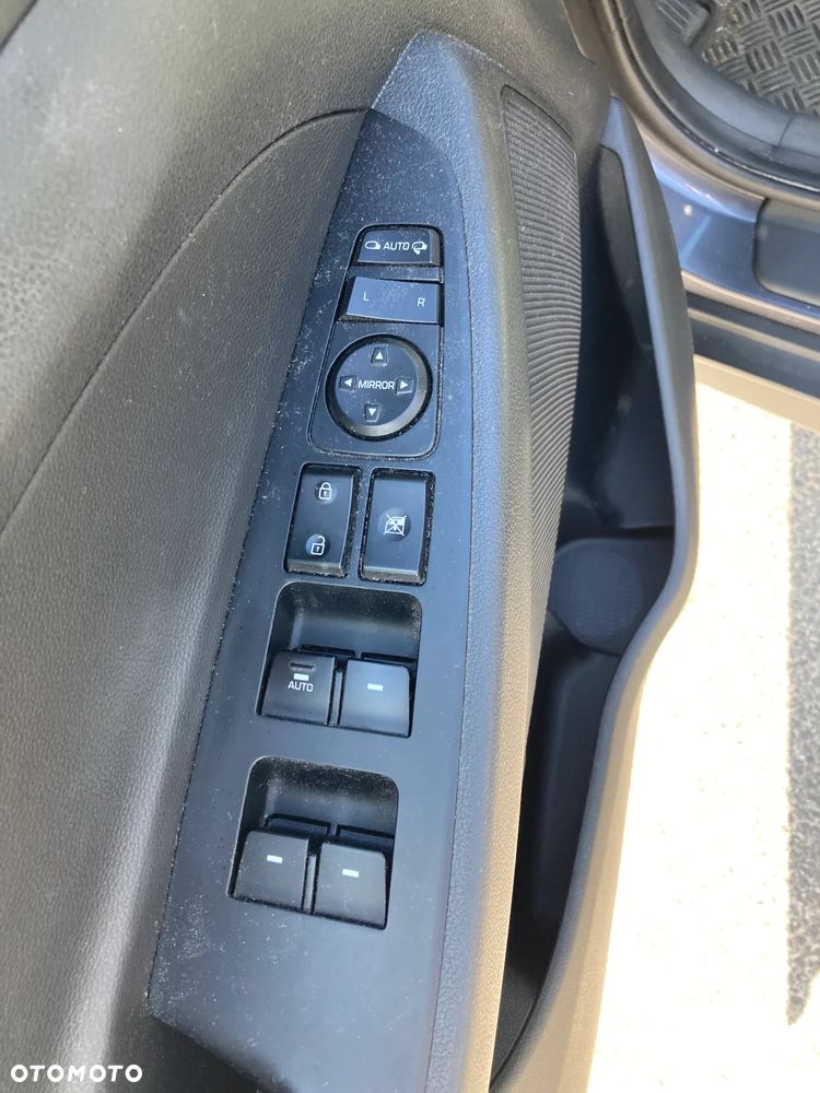 Hyundai Tucson 1.7 CRDI BlueDrive Comfort 2WD - 13