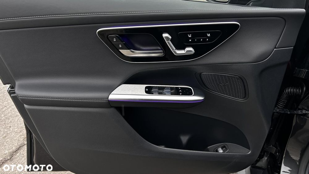 Mercedes-Benz GLC - 11