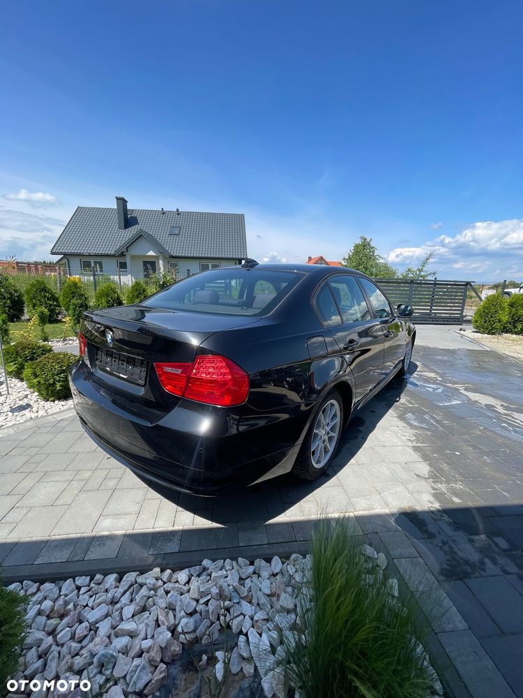 BMW Seria 3 318i Edition Lifestyle - 6