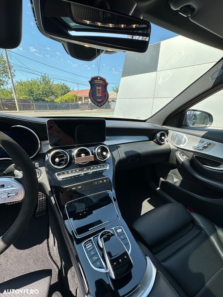 Mercedes-Benz C 300 d T 4Matic 9G-TRONIC AMG Line - 3