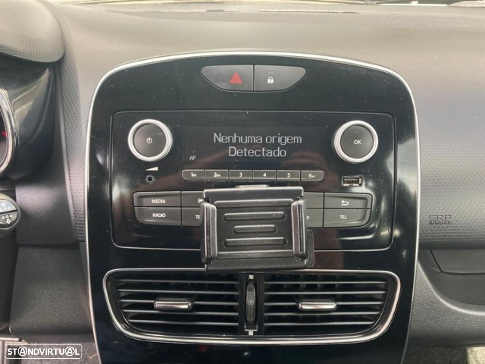 Renault Clio 1.5 dCi Zen - 16