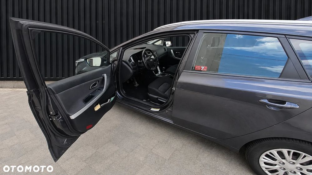 Kia Ceed - 7