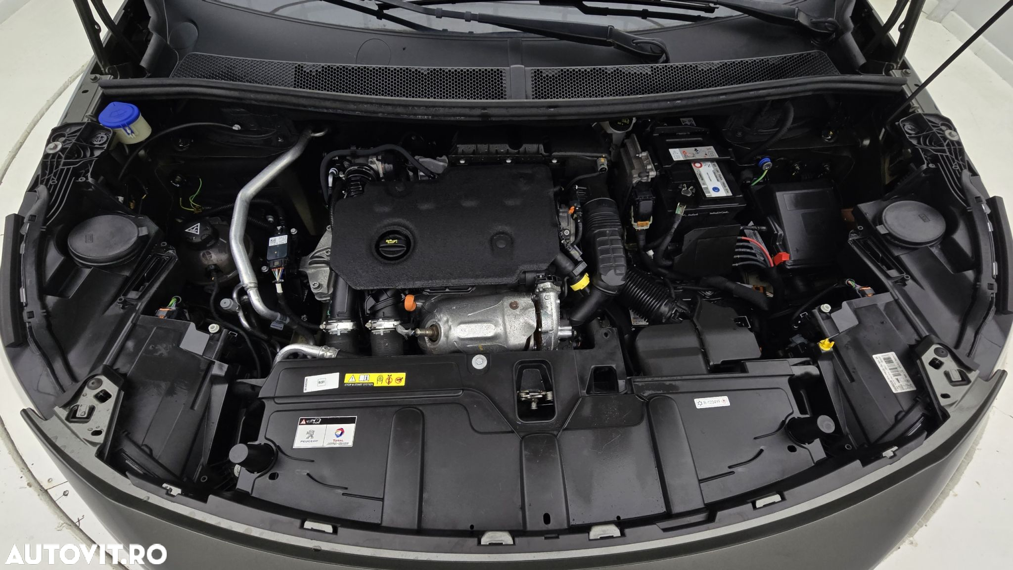 Peugeot 5008 - 24