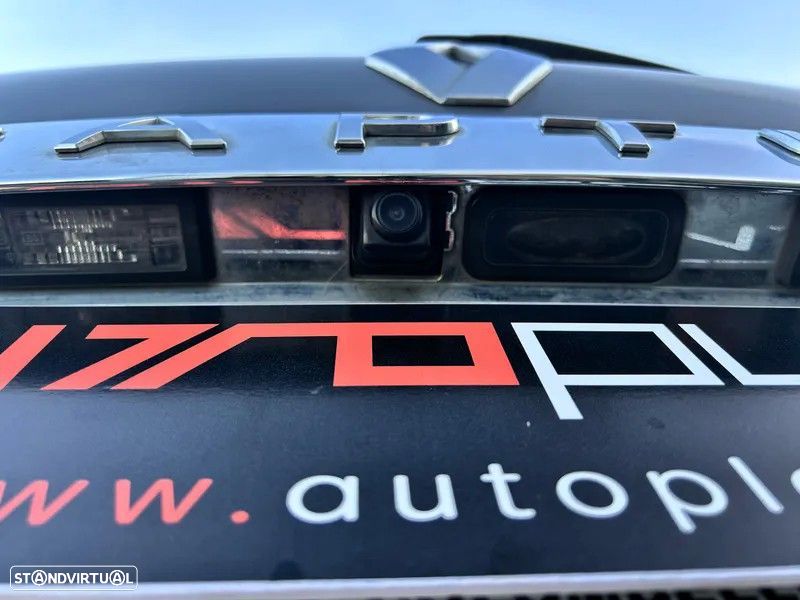 Renault Captur 1.2 TCe Exclusive EDC - 27