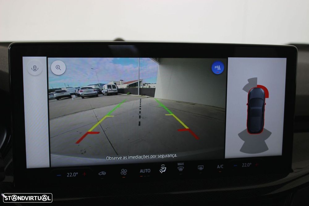 Ford Focus 1.0 EcoBoost MHEV ST-Line - 27