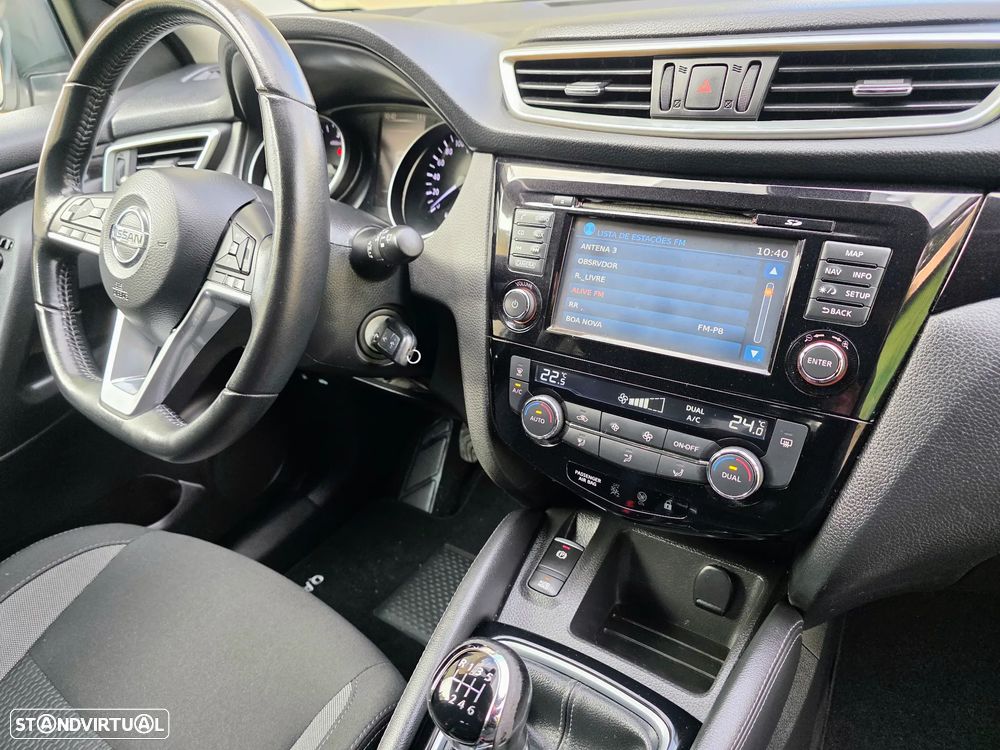 Nissan Qashqai 1.5 dCi N-Connecta - 42