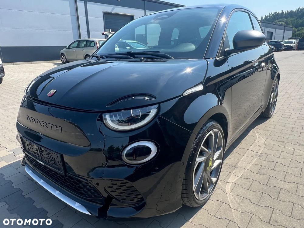 Abarth 500e - 1