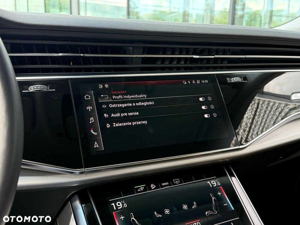 Audi Q8 - 23