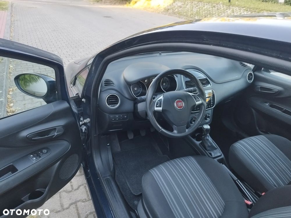 Fiat Punto Evo - 23