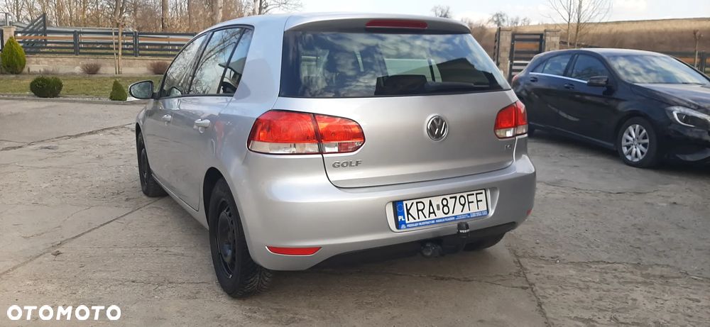 Volkswagen Golf - 14