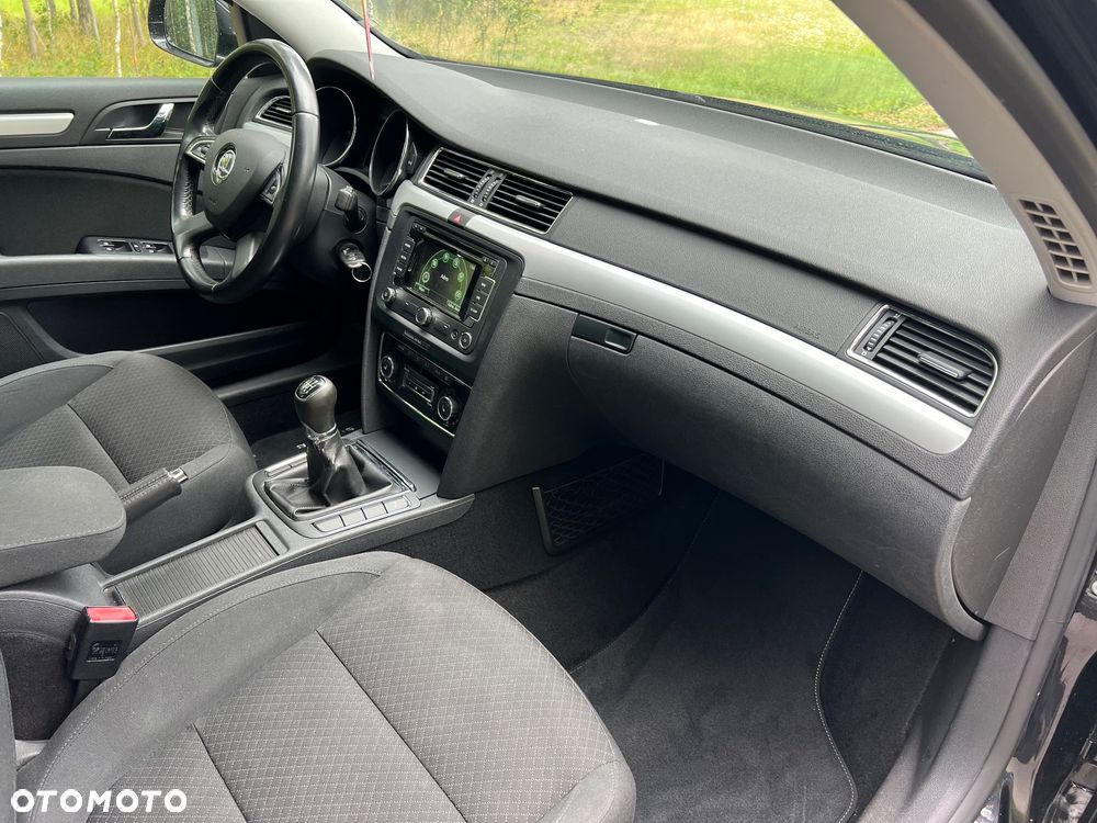 Skoda Superb 2.0 TDI Business - 17
