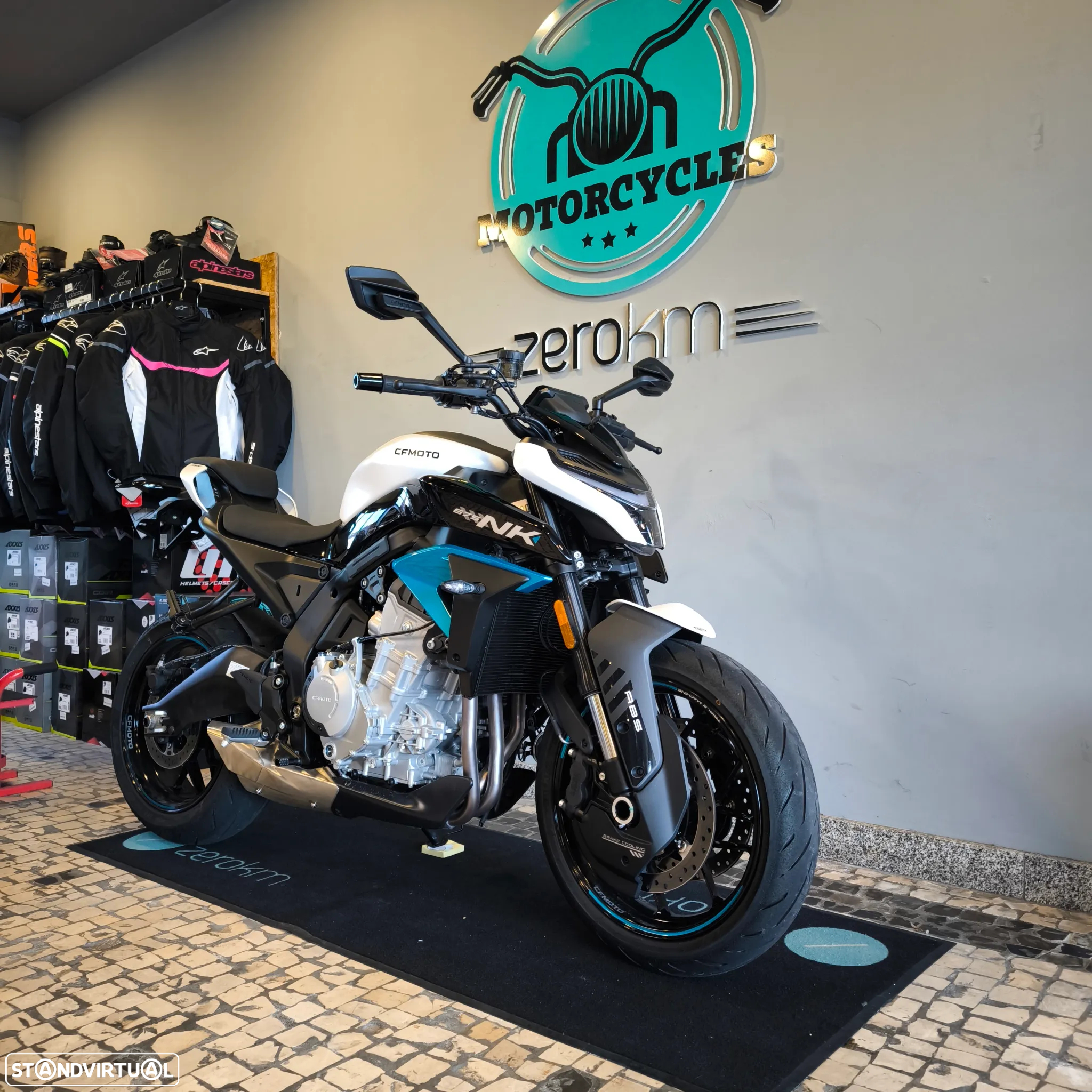 CF Moto 675NK - 2