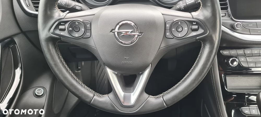 Opel Astra 1.6 Turbo Start/Stop Innovation - 25