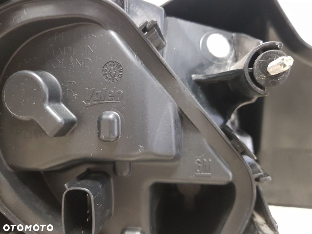ORYGINALNA LAMPA TYLNA PRAWA W BŁOTNIK PRAWY TYŁ OPEL ASTRA K 5 V KOMBI 15-19 39077375 - 11
