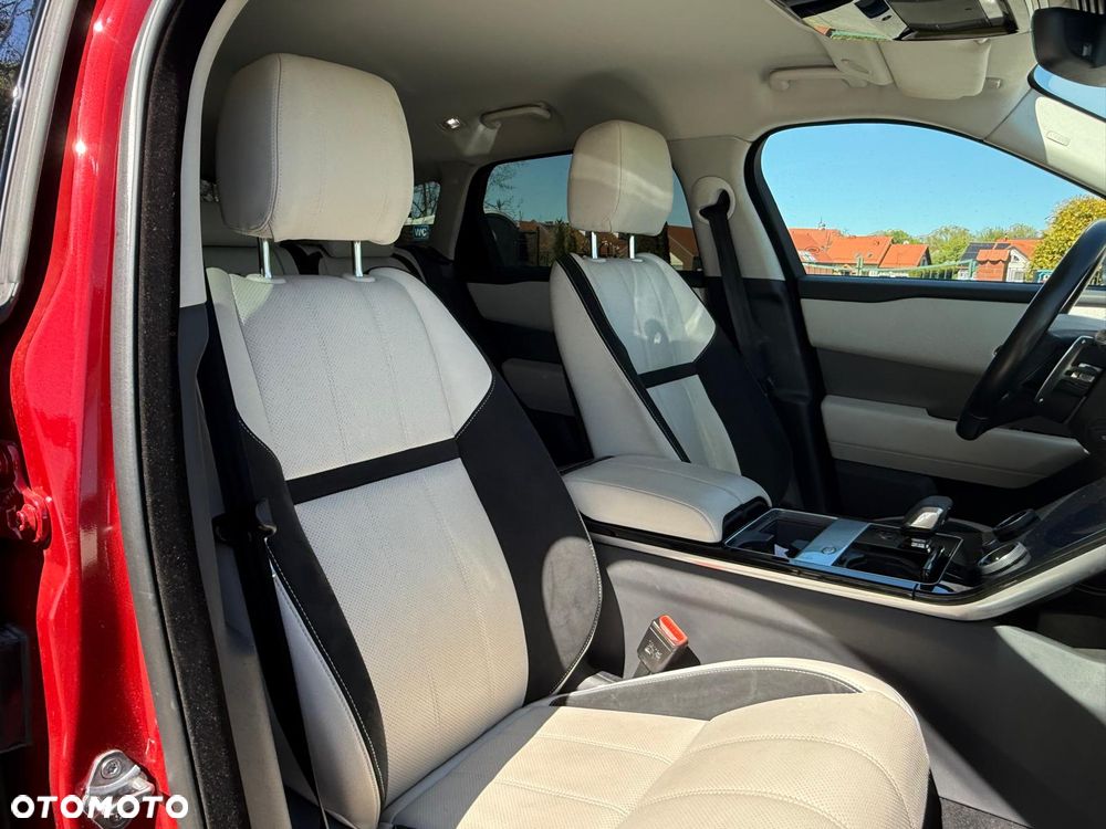 Land Rover Range Rover Velar D200 Dynamic SE - 15