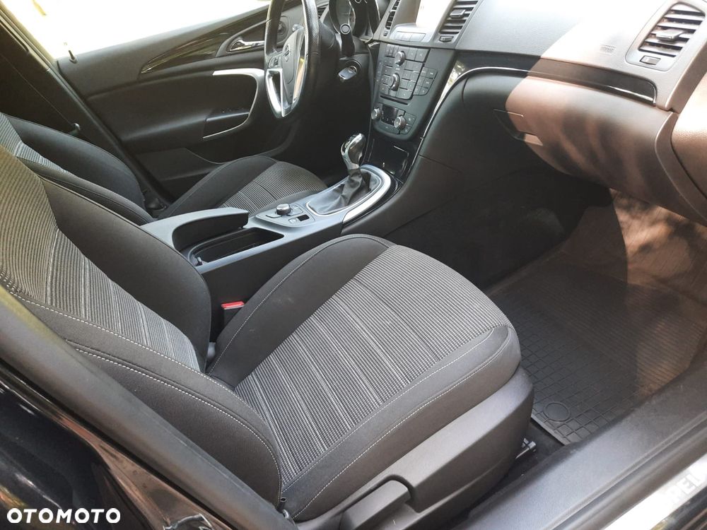 Opel Insignia 1.6 Turbo Edition - 16