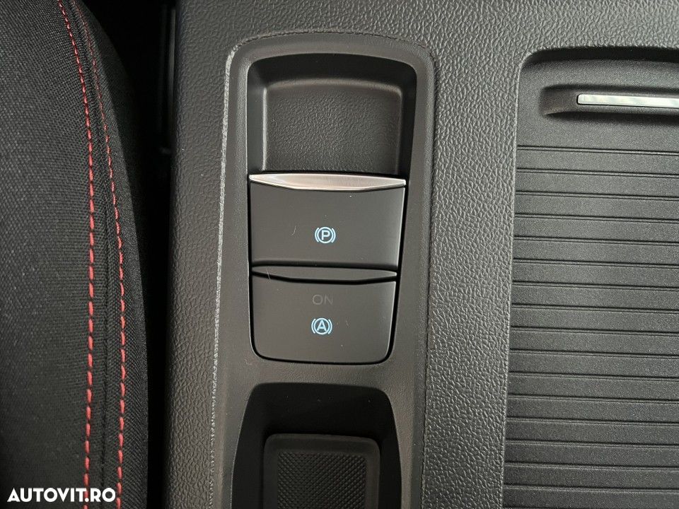 Ford Focus - 15