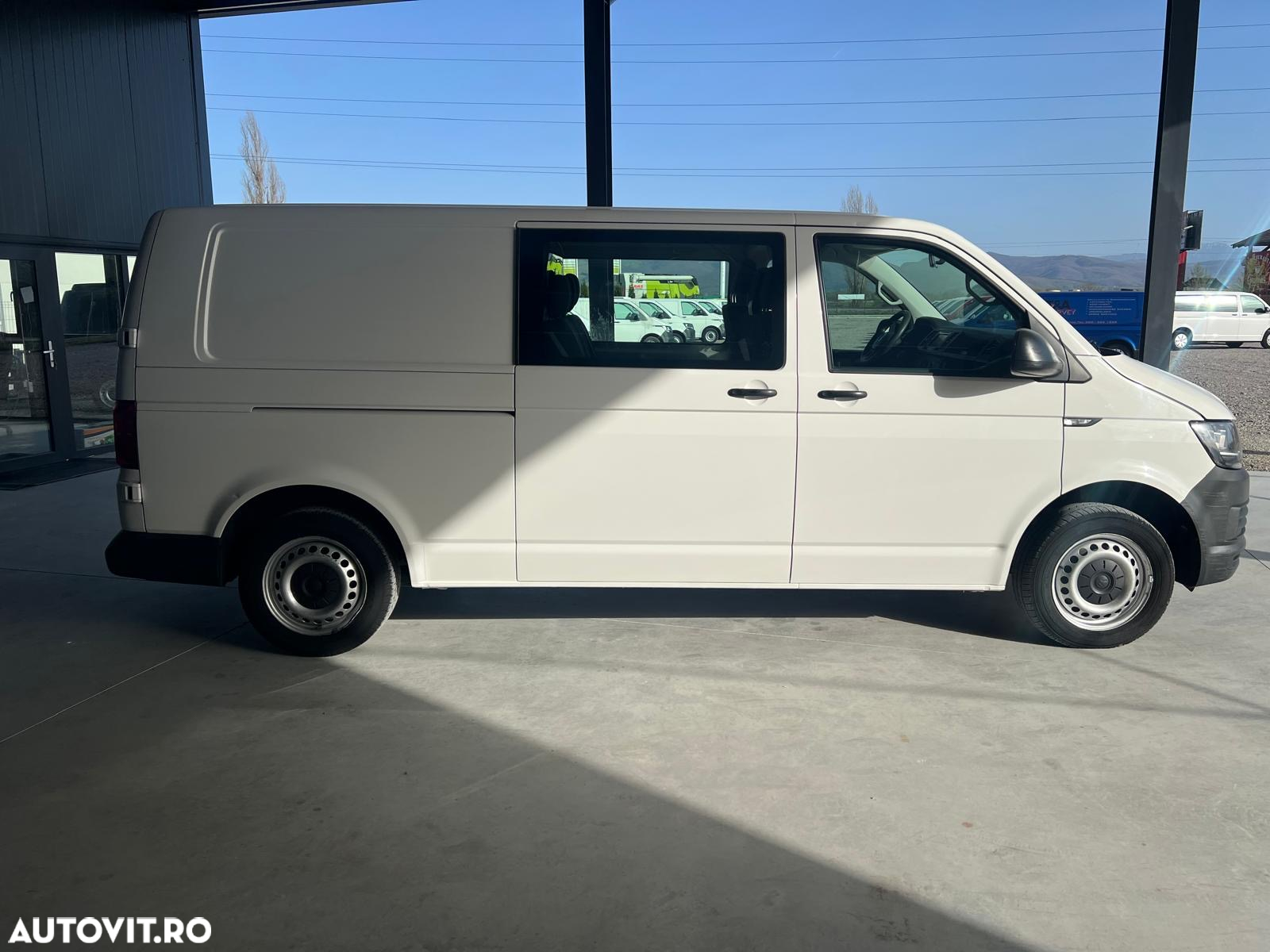 Volkswagen Transporter T6 Lang - 11
