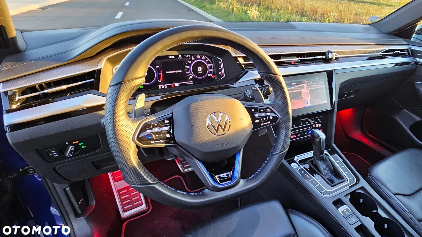 Volkswagen Arteon 2.0 TSI 4Motion R DSG - 29