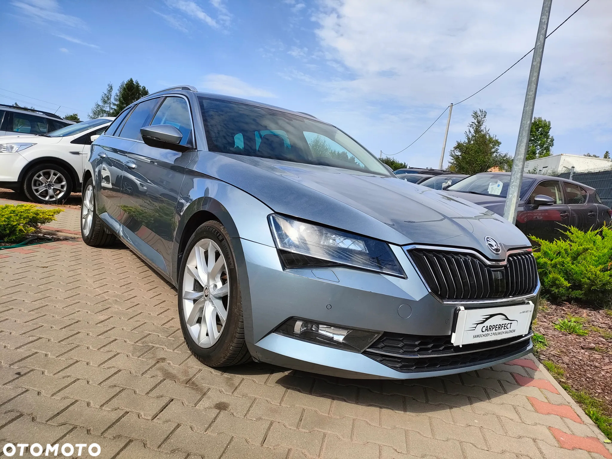 Skoda Superb 2.0 TDI DSG Premium Edition - 3