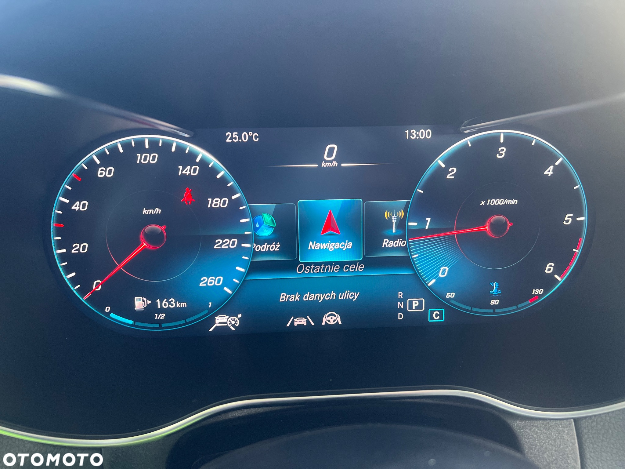 Mercedes-Benz GLC 220 d 4Matic 9G-TRONIC AMG Line Plus - 25
