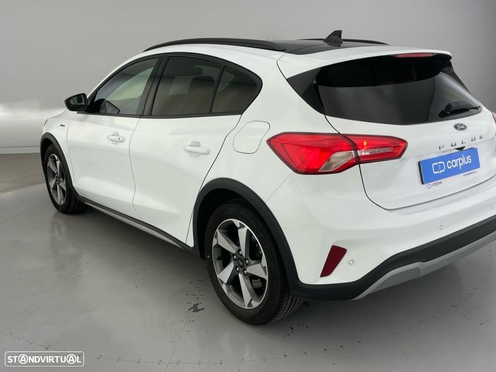 Ford Focus 1.0 EcoBoost Active - 26