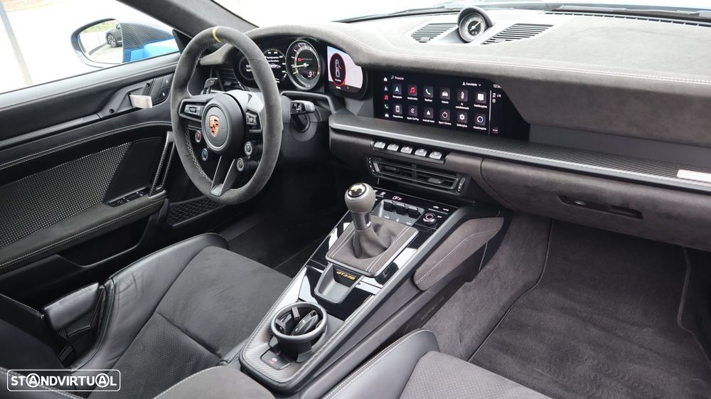 Porsche 911 (992) GT3 RS - 31