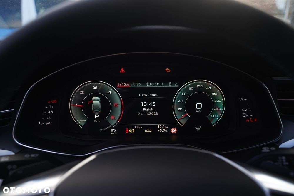 Audi A6 - 12