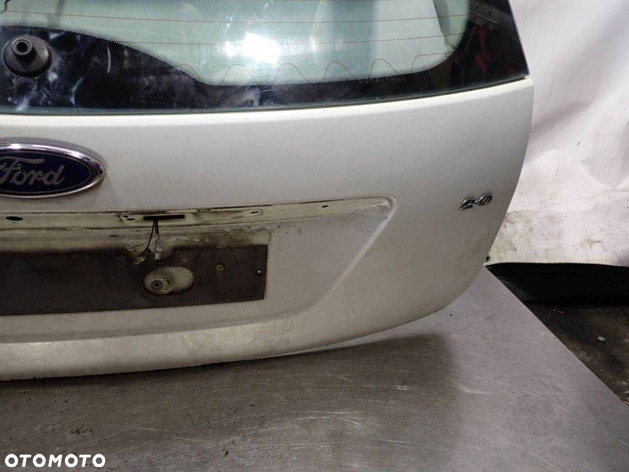 KLAPA TYŁ BAGAŻNIKA FORD FOCUS MK2 2.0 KOL:N3 - 2