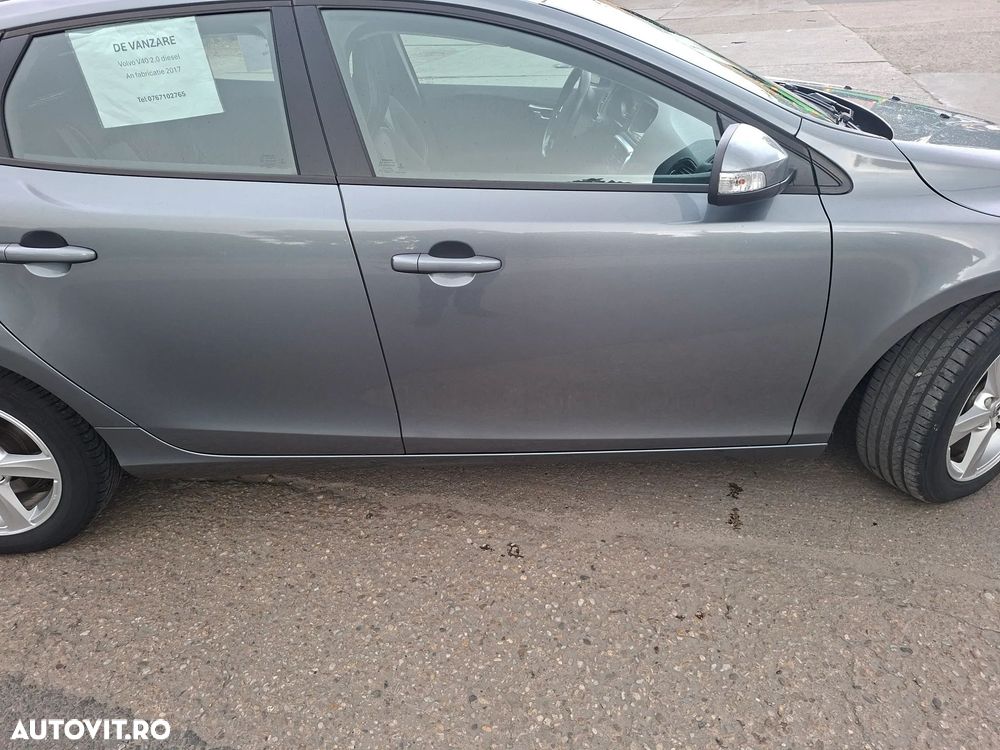 Volvo V40 D2 - 9