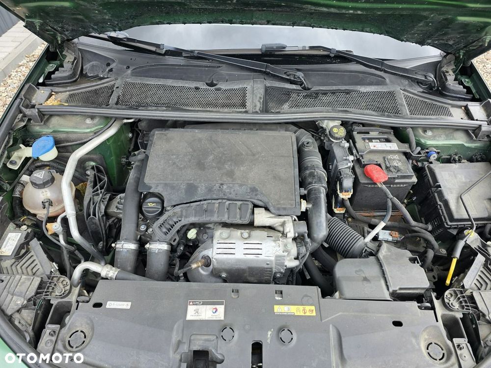Peugeot 308 1.2 PureTech Allure S&S EAT8 - 25
