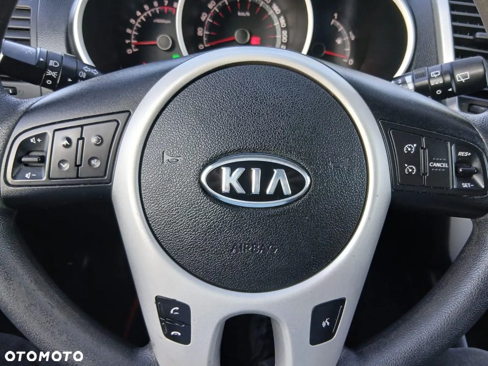 Kia Venga 1.6 Business Line - 22