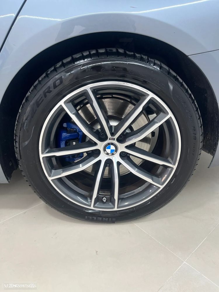 BMW 530 e Pack M - 5