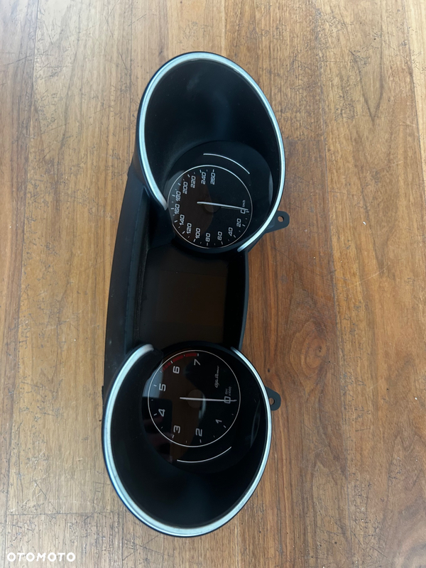 Licznik zegar samochodowy speedometer ALFA ROMEO GIULIA