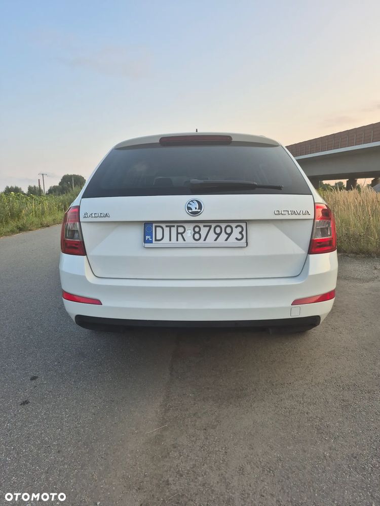 Skoda Octavia 2.0 TDI Elegance - 21